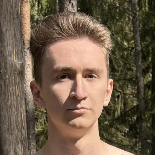Максим
